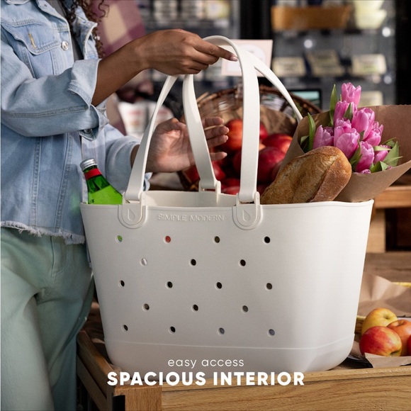 Simply Modern Getaway Bag